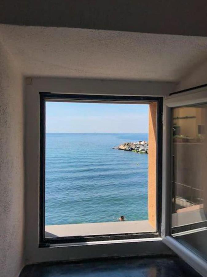 Casa Sulla Spiaggia Di Boccadasse Genova Exterior foto